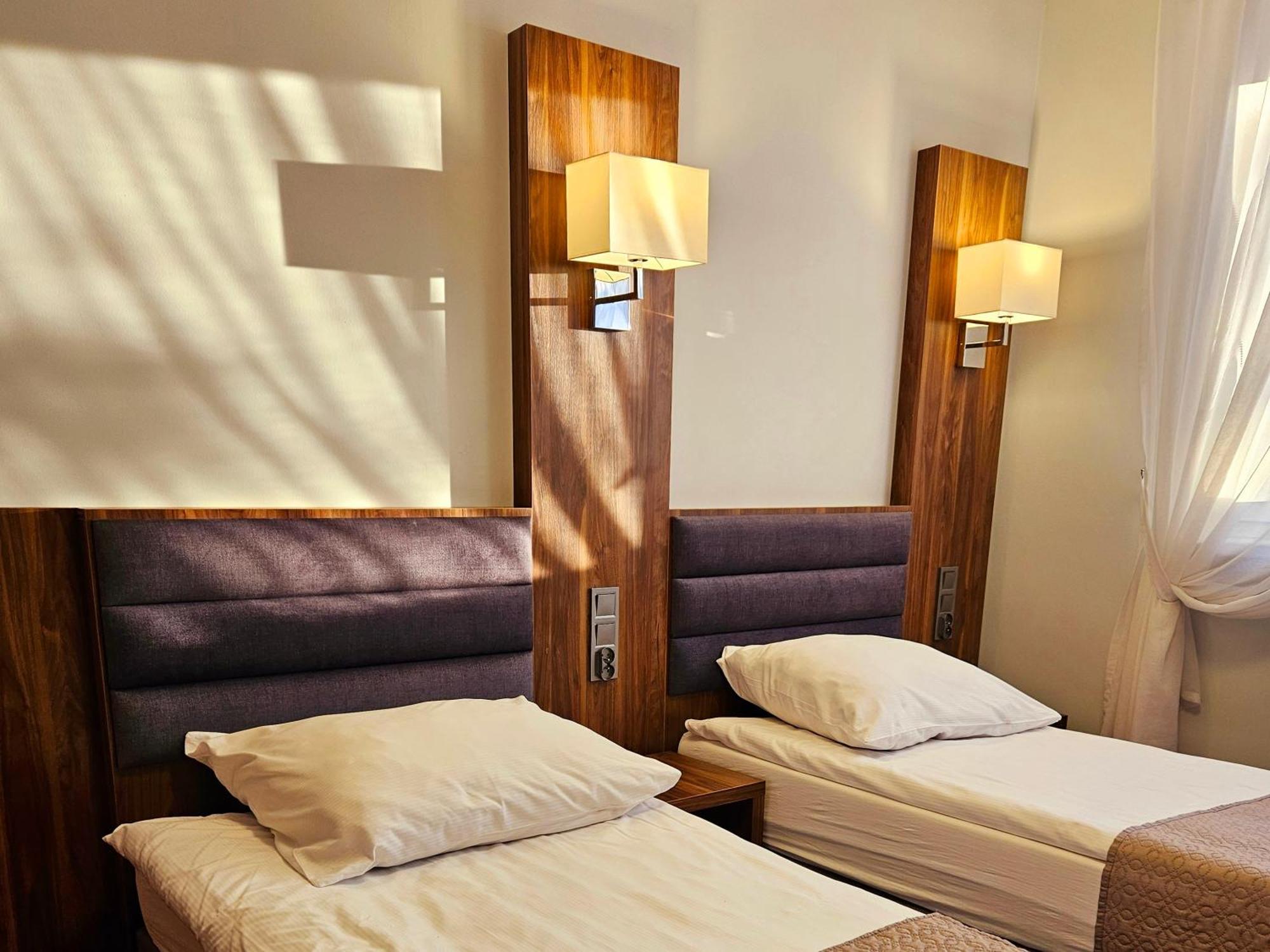 Hotel Hawana Bydgoszcz Exterior photo